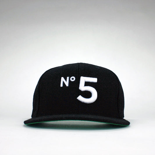 BBJxSS No.5 Snapback - solscience®  Sneaker Deodorizer Spray